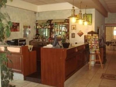 Auberge De Bonpas Logis De France Hotel Avignon Bagian luar foto